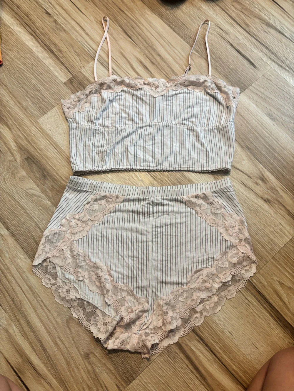 Victoria’s secret Soft Pink Lace-Trim Cami & Shorts Set
